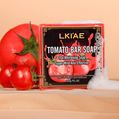 LKIAE Brand Tomato Fruit Scented Handmade Natural Bar Soap For Face And Body Whitening Oil Control Brightens Skin Shrink Pore